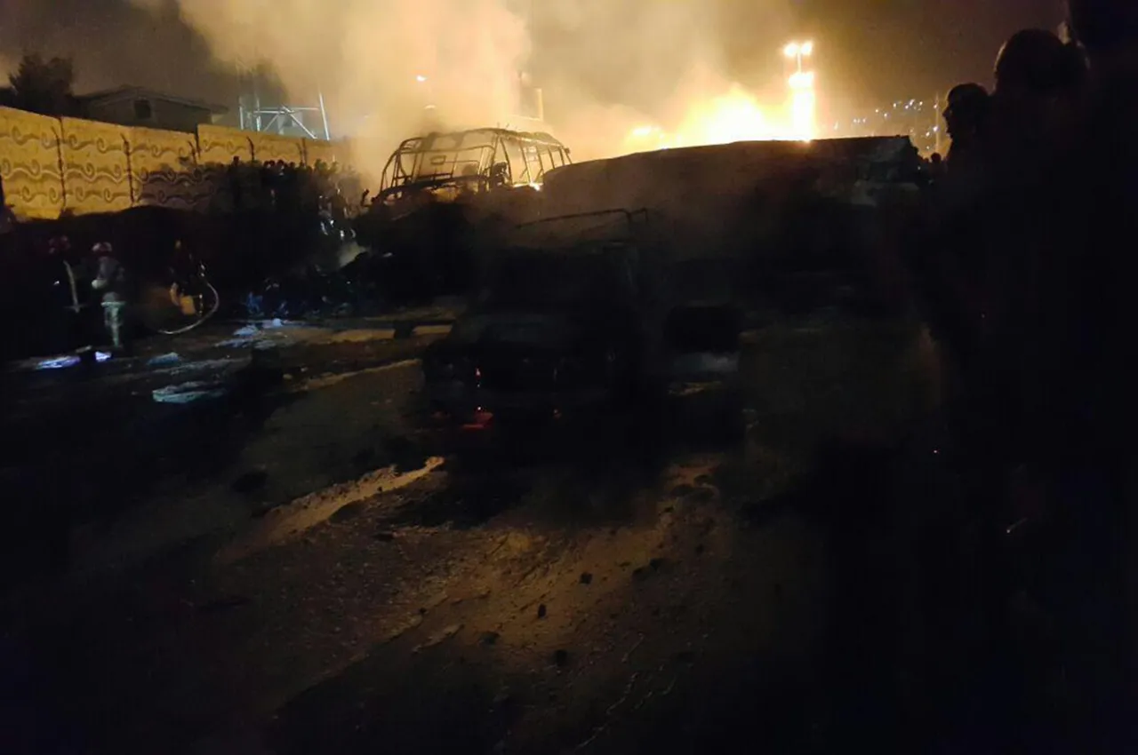 روایت شاهدان از تصادف اتوبوس و تانکر سوخت در سنندج