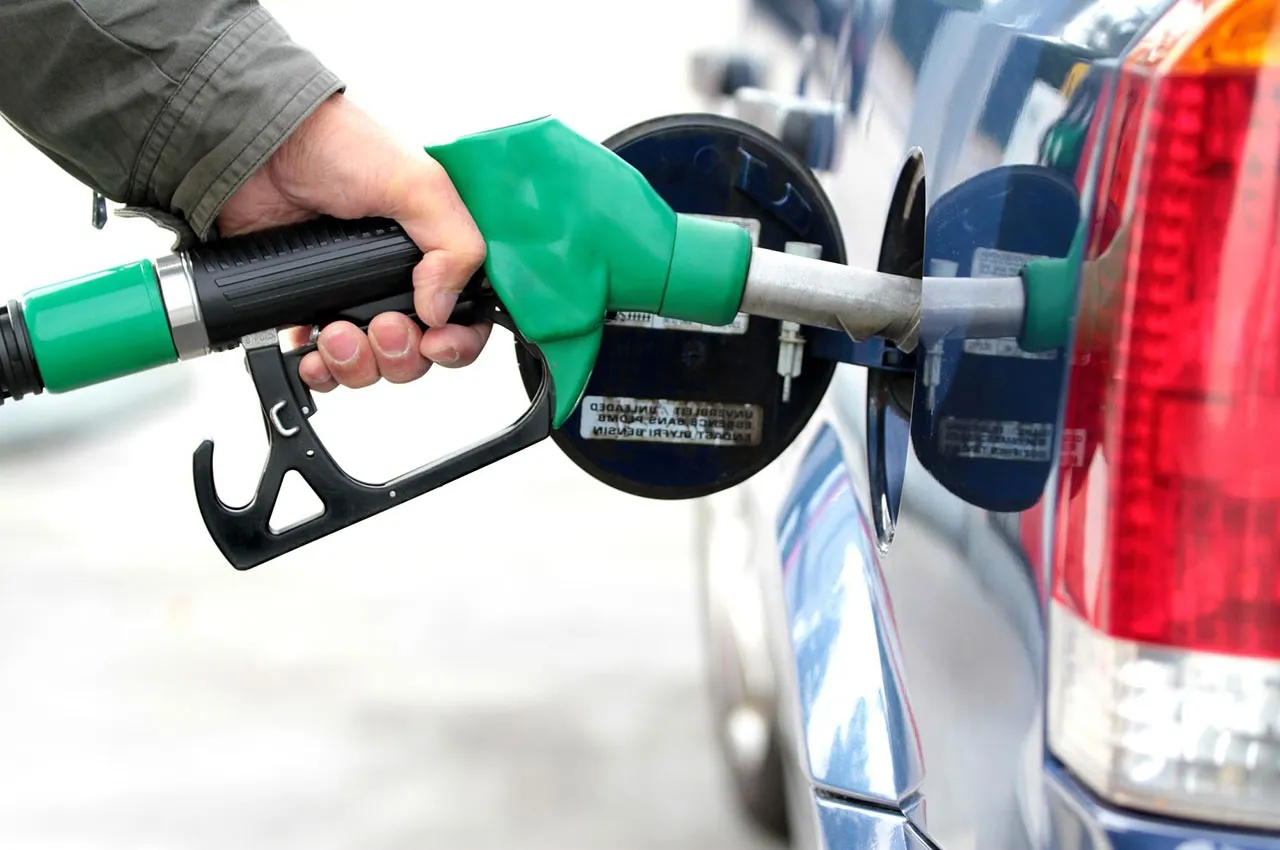 در زمان بنزین زدن به چه نکاتی باید توجه شود؟