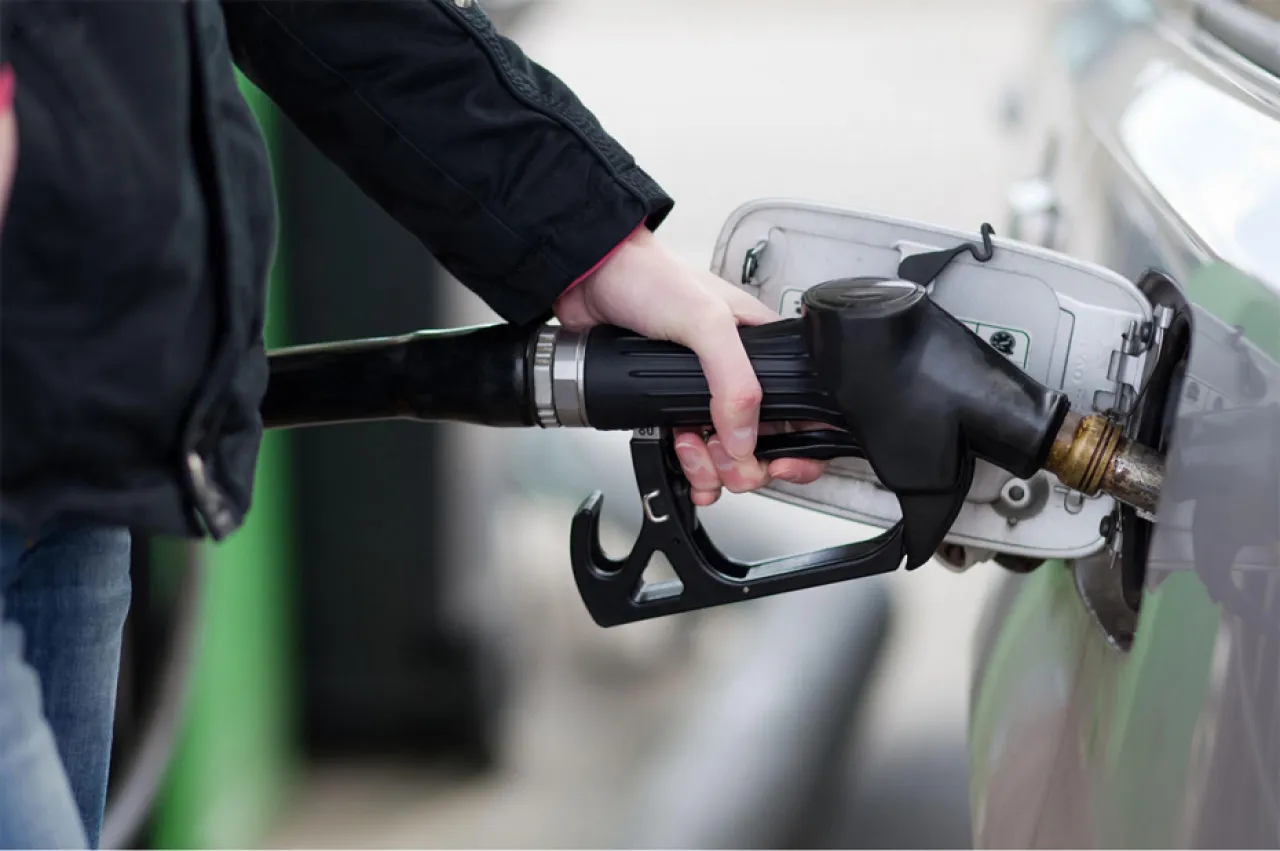 چرا بنزین سوپر در جایگاه‌های سوخت موجود نیست؟