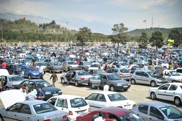 رکورد تازه قیمت خودروها در بازار آزاد + فهرست قیمت روز